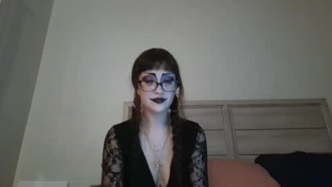 Angel online show from 02-26-26, 01:10