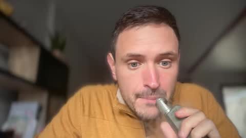 fraisetagada359 online show from 11-05-25, 11:43