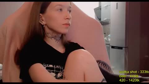 fran_bow online show from 10-09-25, 08:01