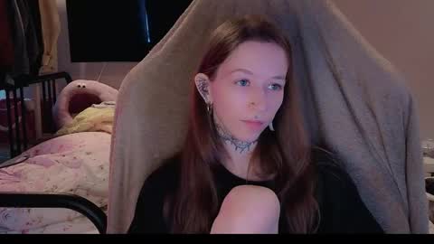 fran_bow online show from 05-07-26, 12:54