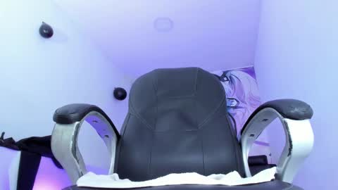 Fran online show from 02-20-25, 07:34