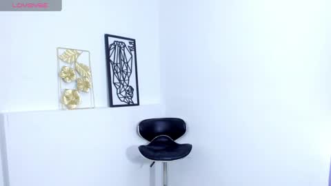 FRAN DESS online show from 02-25-25, 08:41