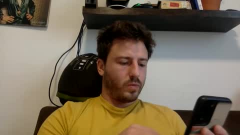 Snapshot of francaiiis chatting on 10-22-25, 10:37 francaiiis online show from 10-22-25, 10:37