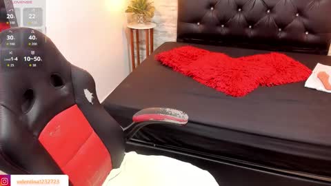          online show from 12-04-25, 03:05