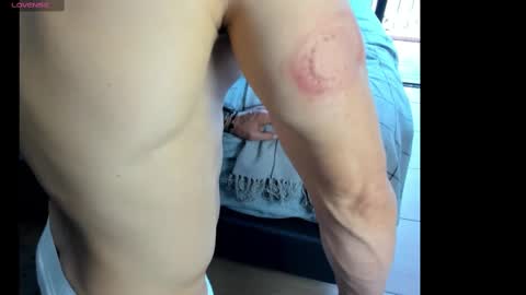 karla and Romeo online show from 10-04-25, 05:00