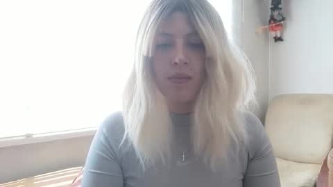 Snapshot of francescaasmith chatting on 10-02-25, 05:53 Francesca online show from 10-02-25, 05:53