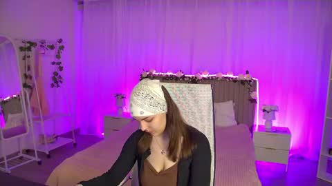 Francesca online show from 05-05-26, 06:54