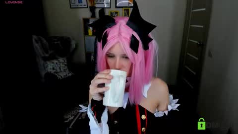 Fran online show from 10-27-25, 04:33