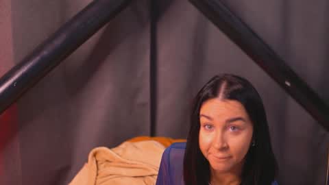 Snapshot of francescadante chatting on 03-22-26, 04:38 francescadante online show from 03-22-26, 04:38