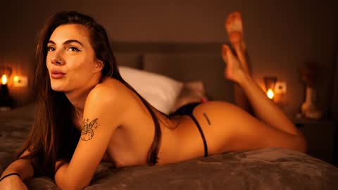 Snapshot of francescanappi chatting on 12-10-24, 07:32 Franci online show from 12-10-24, 07:32