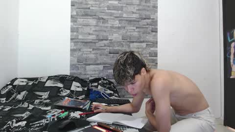  FRANCESCO   online show from 03-11-25, 08:42