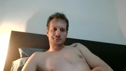 francesito online show from 11-26-25, 01:39