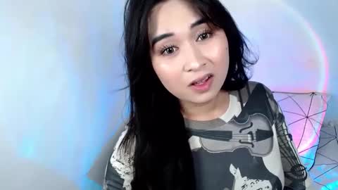 LOVE online show from 01-05-25, 06:56