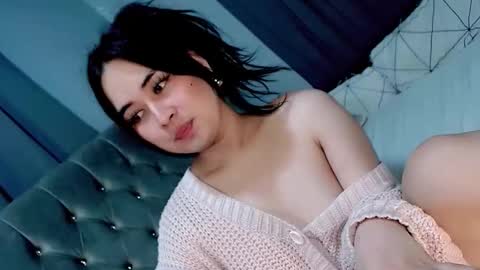 LOVE online show from 05-12-26, 01:08