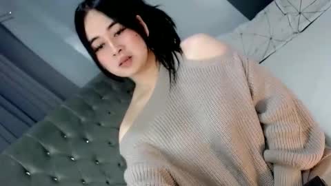 LOVE online show from 06-11-26, 02:53