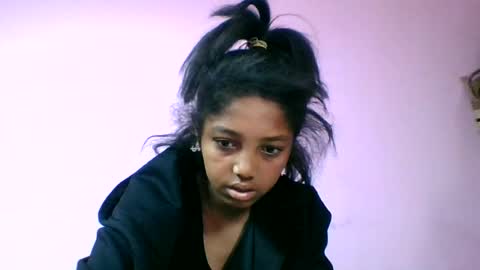 Snapshot of francia333068 chatting on 07-05-26, 05:47 francia333068 online show from 07-05-26, 05:47