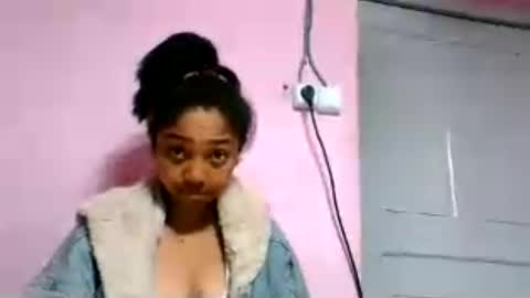 Snapshot of francia333068 chatting on 07-11-26, 03:09 francia333068 online show from 07-11-26, 03:09