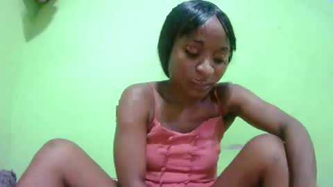 Snapshot of francine925426 chatting on 02-18-26, 01:51 francine925426 online show from 02-18-26, 01:51