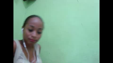 Snapshot of francine925426 chatting on 03-14-26, 08:53 francine925426 online show from 03-14-26, 08:53