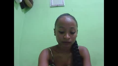 Snapshot of francine925426 chatting on 04-07-26, 03:12 francine925426 online show from 04-07-26, 03:12