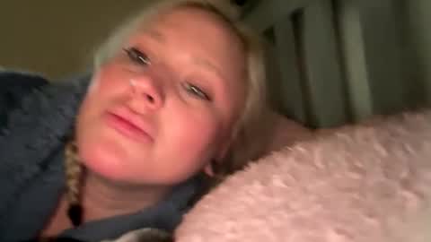 Snapshot of francis_digby chatting on 02-11-26, 03:06 Francis Digby online show from 02-11-26, 03:06