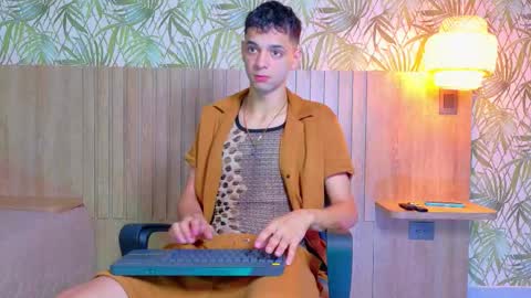 Franco online show from 10-14-25, 09:04