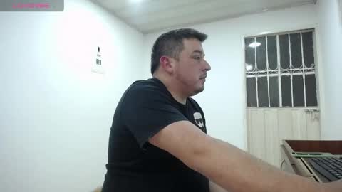 Juan online show from 05-04-26, 12:17