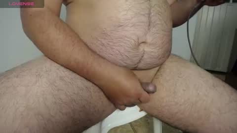 Snapshot of francoisroy chatting on 06-16-26, 03:20 Juan online show from 06-16-26, 03:20