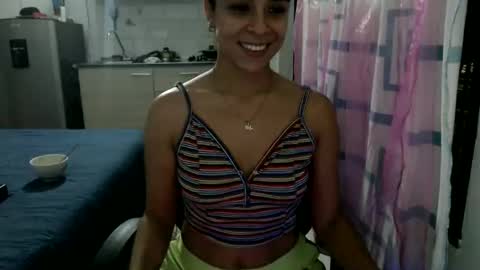 Snapshot of franfinee chatting on 10-06-25, 12:30 franfinee online show from 10-06-25, 12:30