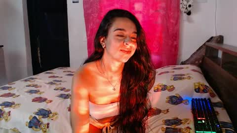 Snapshot of franfinee chatting on 11-07-25, 04:18 franfinee online show from 11-07-25, 04:18