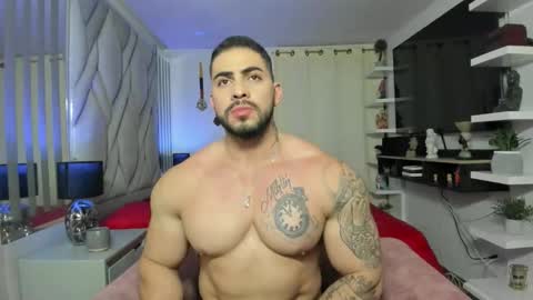 frank_foxx1 online show from 05-08-26, 05:57