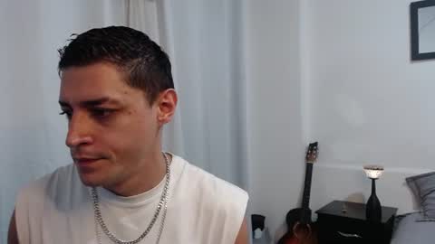 Snapshot of frank_millers chatting on 06-16-26, 04:37 Frank online show from 06-16-26, 04:37