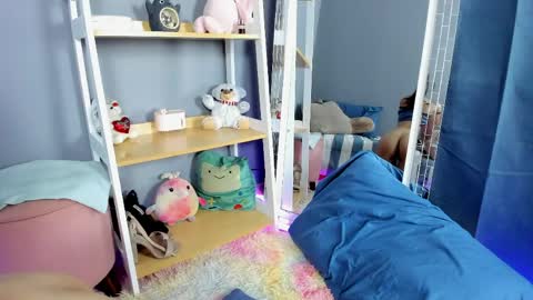 Sasha  online show from 05-15-26, 11:23