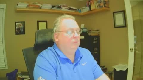 Snapshot of frankie6207 chatting on 01-26-25, 07:21 frankie6207 online show from 01-26-25, 07:21