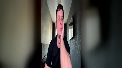 Snapshot of franklinsweet_ chatting on 04-16-26, 01:01 Franklin online show from 04-16-26, 01:01