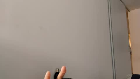 Fransheska online show from 01-17-25, 02:39