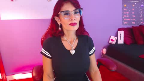 Snapshot of fransheskarossi chatting on 02-11-25, 12:16 Fransheska online show from 02-11-25, 12:16