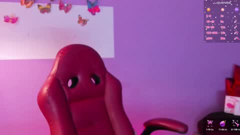 Snapshot of fransheskarossi chatting on 03-01-25, 12:01 Fransheska online show from 03-01-25, 12:01