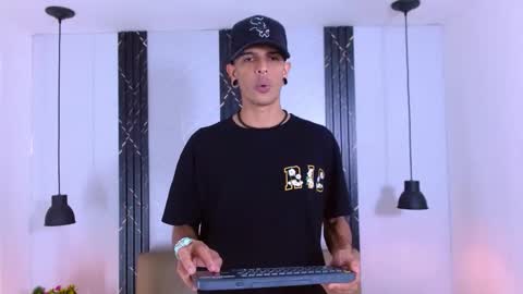 Franvill trato online show from 09-29-25, 07:51