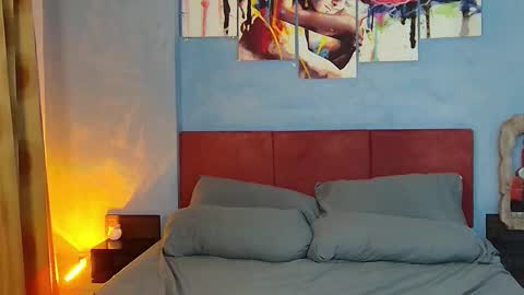 I am franzeva  online show from 03-24-26, 05:45