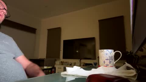 franzmontyhe online show from 10-12-25, 05:01