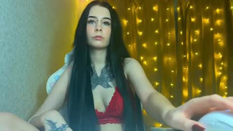 mistress Bastet and  mintcola online show from 02-22-25, 03:25