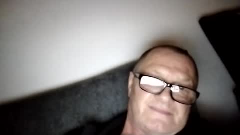 Wolfi online show from 02-21-25, 07:34