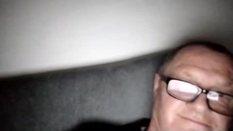 Wolfi online show from 03-08-25, 04:06