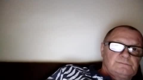 Wolfi online show from 09-11-25, 07:52