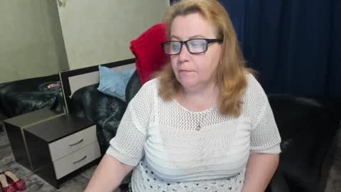 Snapshot of fraumartha chatting on 04-06-26, 12:28 FrauMartha online show from 04-06-26, 12:28