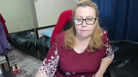 Snapshot of fraumartha chatting on 04-11-26, 01:37 FrauMartha online show from 04-11-26, 01:37