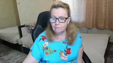 Snapshot of fraumartha chatting on 05-02-26, 12:54 FrauMartha online show from 05-02-26, 12:54