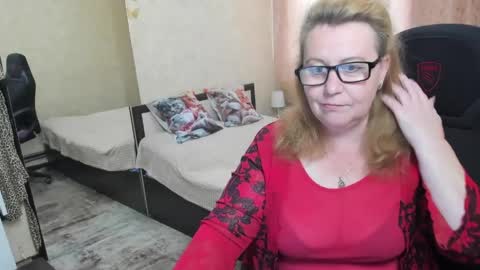 Snapshot of fraumartha chatting on 05-07-26, 12:43 FrauMartha online show from 05-07-26, 12:43
