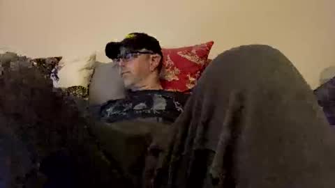 Snapshot of freakbuster chatting on 02-09-25, 06:54 freakbuster online show from 02-09-25, 06:54